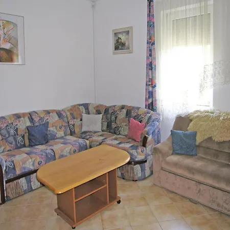 Holiday Badacsonyors With A Fireplace 08 Apartmán Badacsonytomaj
